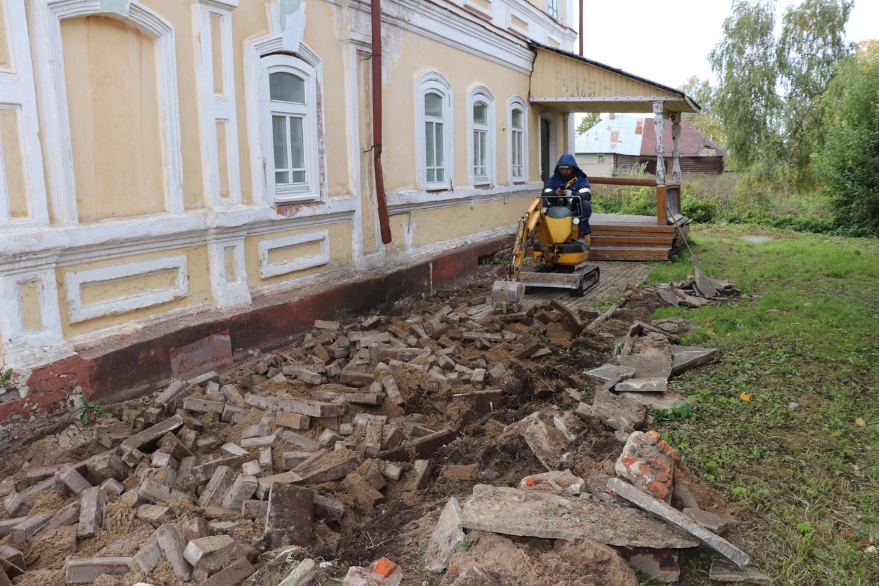 Школу искусств капитально отремонтируют в Устье